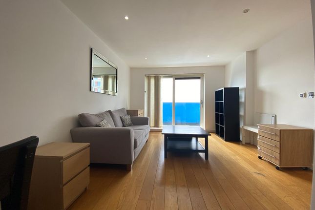 2 Double Bedroom Apartment + Gym To Rent