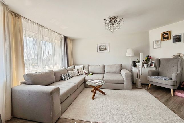 6,Flat 3, Jasmine Walk, Erdington photo 3