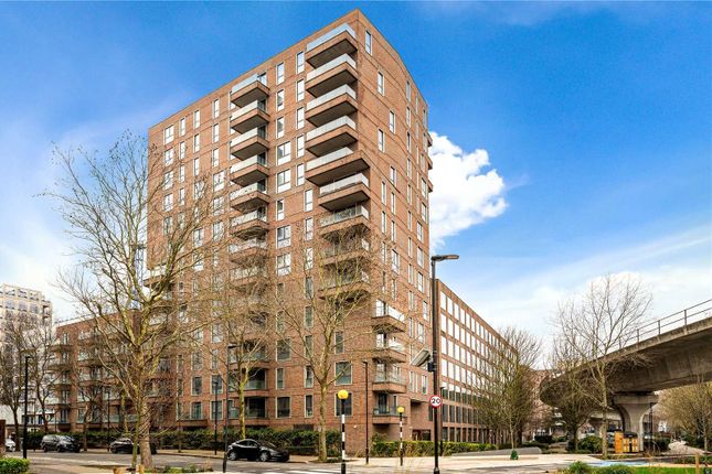 1-bed flat on Agnes George Walk, London, £1,647/mo