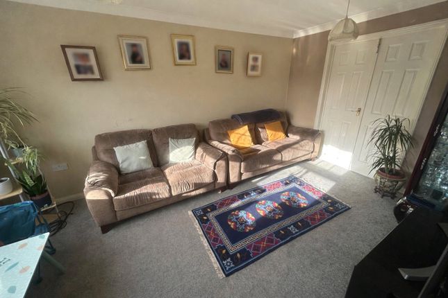 6, Landor Way, Staffordshire photo 2