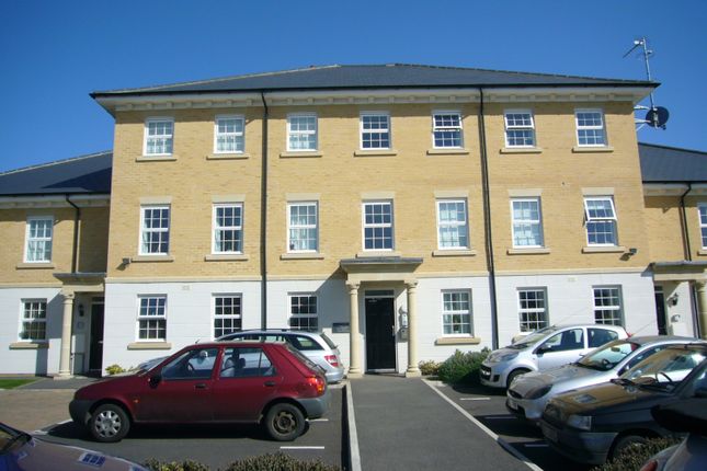 Thumbnail Flat to rent in Harvest Bank, Carterton, Oxfordshire