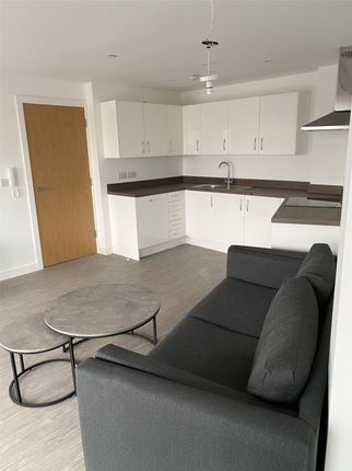 30 Oldfield Road, Manchester photo 2