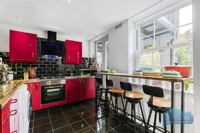 20, Queensborough Court, London photo 4