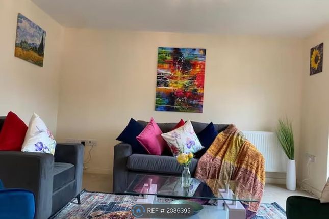 Thumbnail Flat to rent in Circus Drive, Cambridge