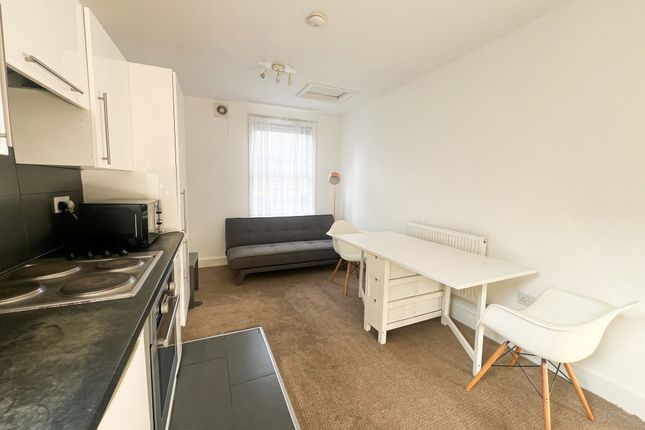 387b, High Road Leytonstone, London photo 2