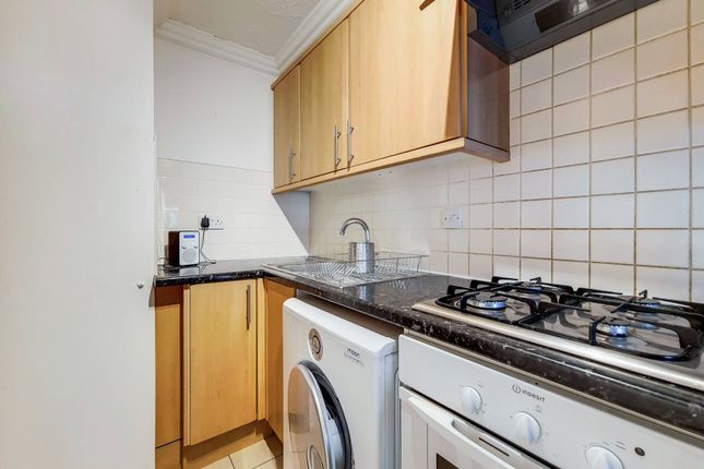 Thumbnail Flat to rent in Horseshoe Close, Isle Of Dogs, London