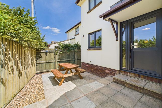 18, Ora Stone Park, Braunton photo 3