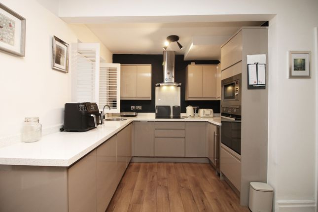 47, Rutland Avenue, Poulton-le-Fylde photo 2