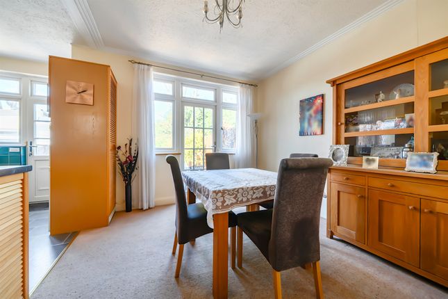 120, Amberley Road, ENFIELD photo 4