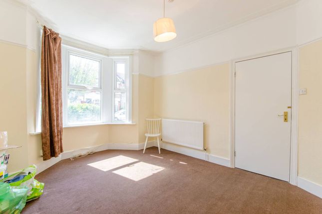 Thumbnail Terraced house to rent in Arrowsmith Road, Chigwell