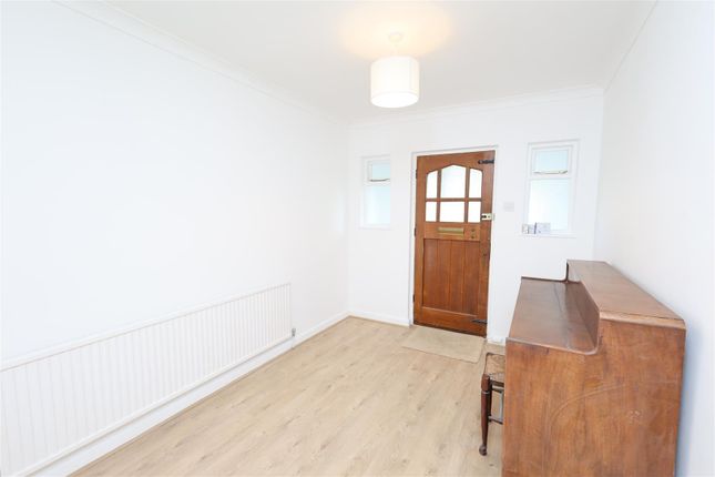 42, Lyndhurst Drive, Sevenoaks photo 5