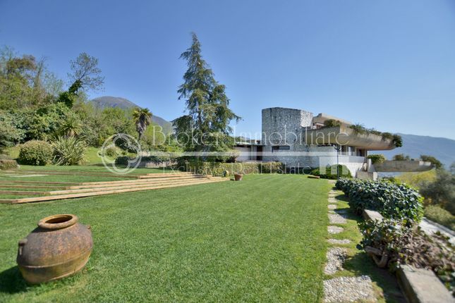 Thumbnail Villa for sale in Villa Il Sasso Bianco, Camaiore, Lucca, Tuscany, Italy