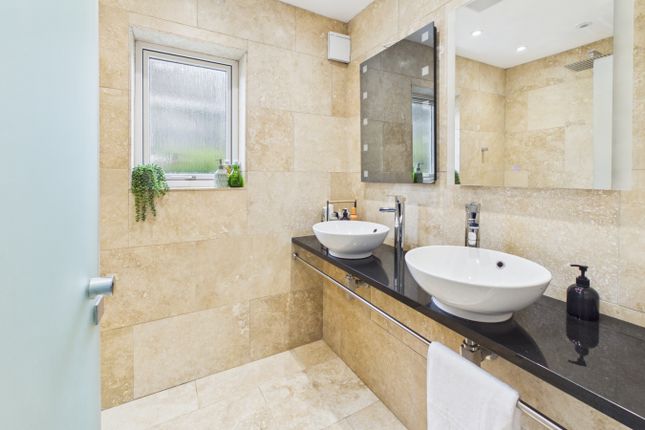 Hea Barton, Treneere Lane, Heamoor photo 4