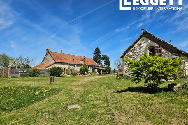 Thumbnail Villa for sale in Tronget, Allier, Auvergne-Rhône-Alpes