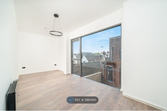 A Moulsham St, Chelmsford photo 4