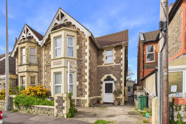 8-bed house on 9, Clevedon Road, North Somerset, £300,000