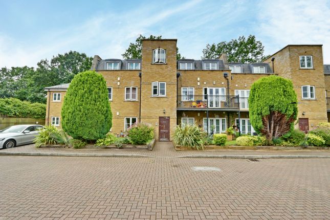 2-bed flat on 23 Fontaine Court 45, High Street, London, £415,000
