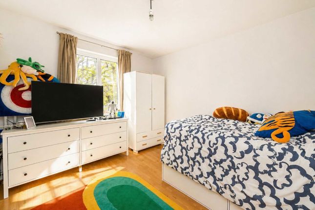 86, St. Ervans Road, London photo 3