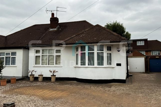 2-bed house on 112, Warwick Avenue, Edgware, £650,000