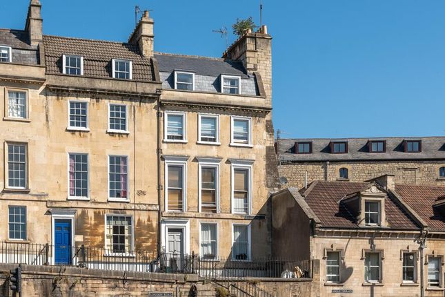 Basement Flat 20 Walcot Terrace - Externals-2.Jpg