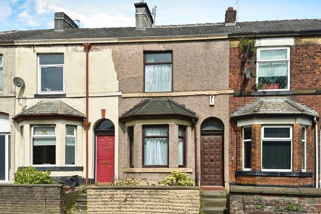 Thumbnail Terraced house for sale in Wash Lane, Bury