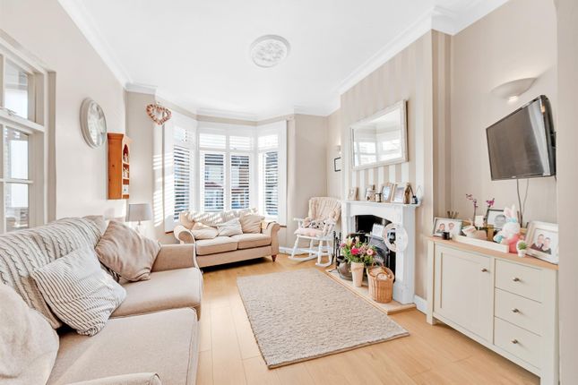 End terrace house for sale in Dairsie Road, London