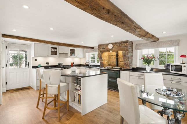 Holly Cottage,, Hawridge Common, Chesham photo 3