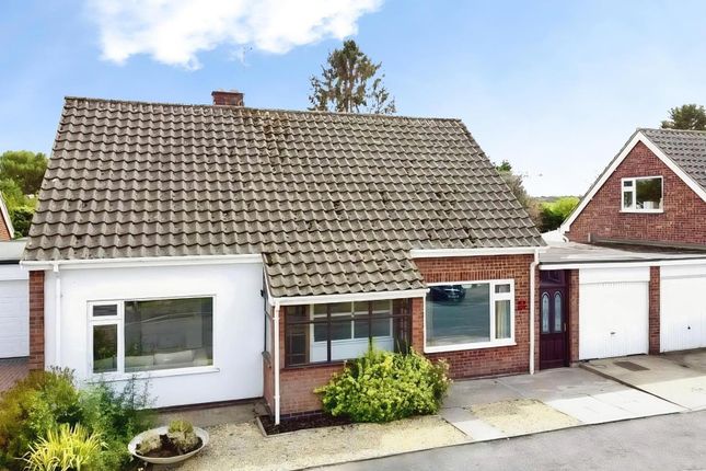 3-bed house on 13, Fosse Close, Hinckley, £375,000