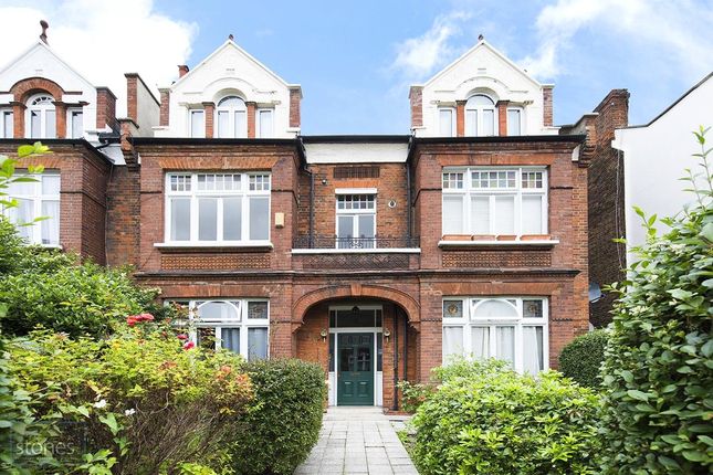 Flat 3, 144, Broadhurst Gardens, London photo 4