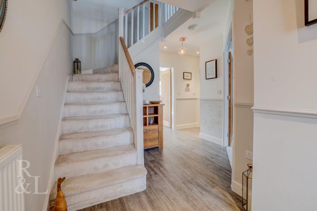 14, Lavinia Crescent, Nottingham photo 2