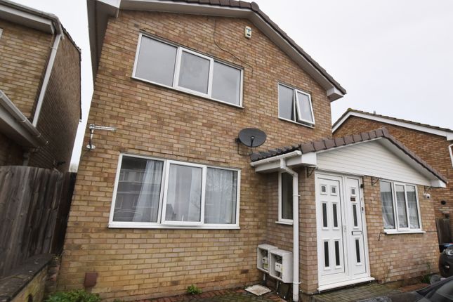 44B Tennyson Drive Front