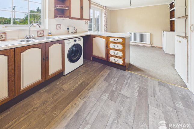 12, Bay View Crescent, Harwich photo 4