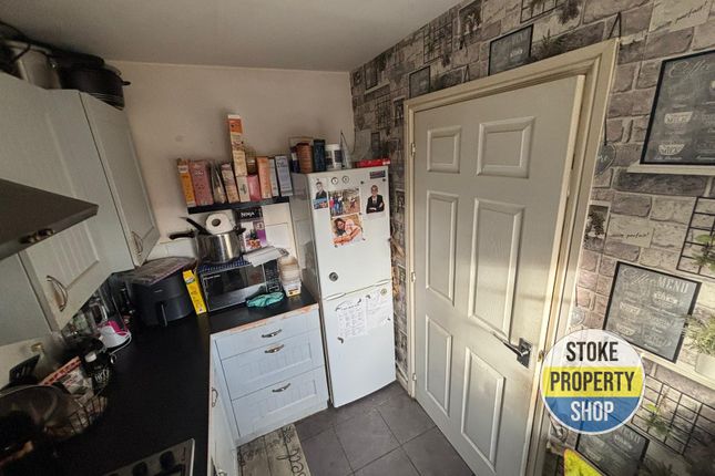 5, Boatman Walk, Stoke-on-Trent photo 3