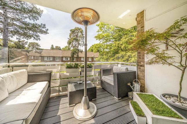 Thumbnail Flat for sale in St. Georges Road, Weybridge