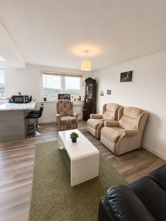 96 Bentley Court, Parkwood Rise, Keighley photo 3