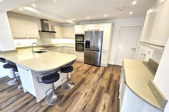 162, Eltham Road, Nottingham photo 2