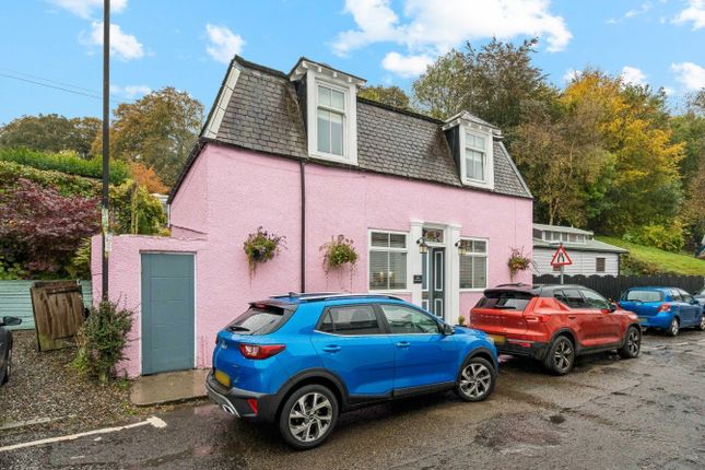 2-bed detached on Ramoyle, Stirlingshire, £395,000