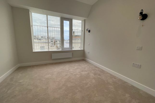 Flat 24, Carlton Crescent, Southampton photo 3
