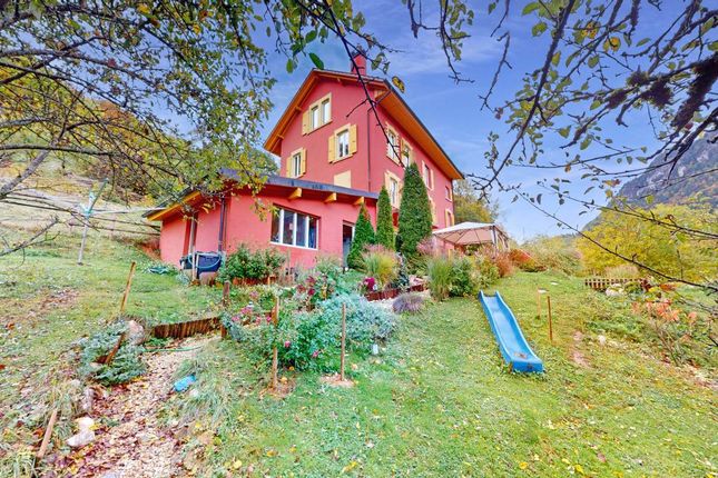 Thumbnail Villa for sale in Champ-Du-Moulin, Canton De Neuchâtel, Switzerland