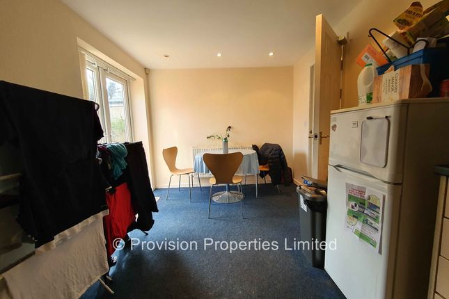 End terrace house to rent in St Michaels Lane, Headingley, Leeds