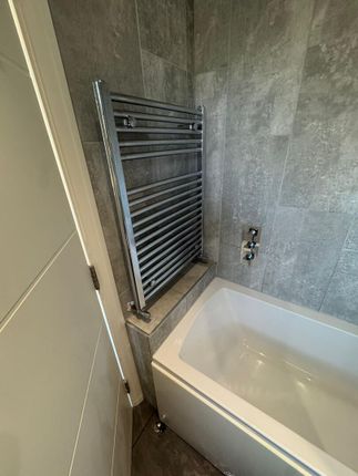 Room 3, 6, Westland Rd, Watford photo 4
