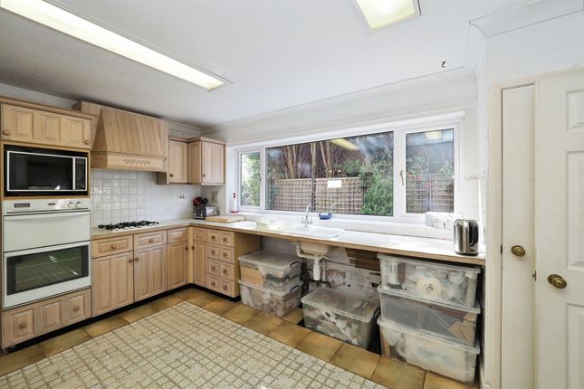 1, Oak Close, Derby photo 4
