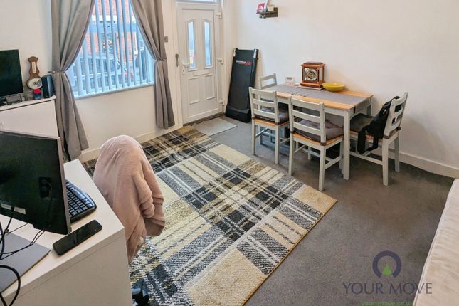 Sherwood Street, Kirkby-in-Ashfield photo 4