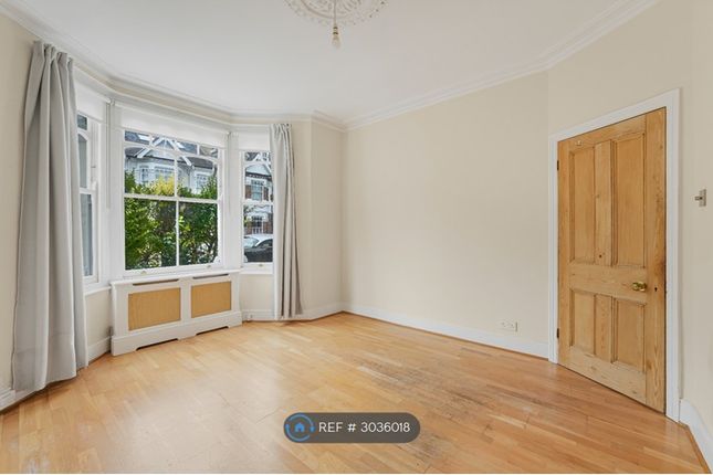 Ground Floor Flat, Harbord Street Fulham, London photo 3