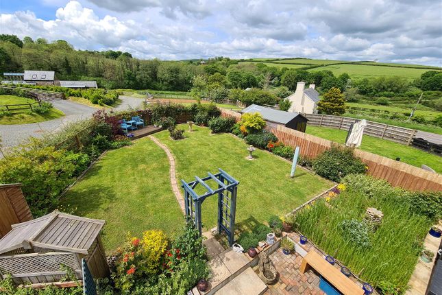 2 Warracott Court, Lifton photo 2
