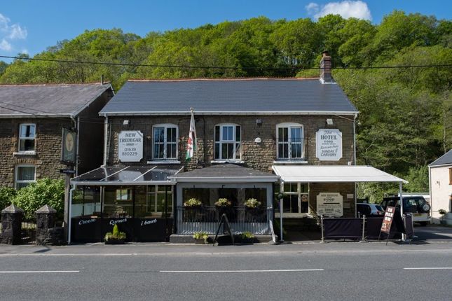 Thumbnail Pub/bar for sale in Heol Gwys, Upper Cwmtwrch, Swansea