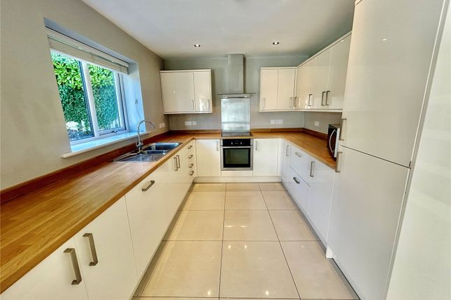 4, Tai Newydd, Gaerwen photo 4