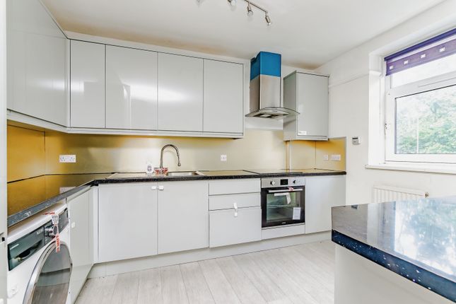 Flat for sale in West Drive, London