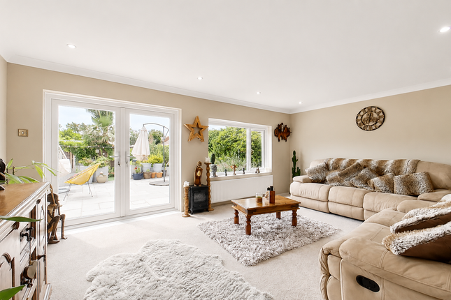 18, Meverall Avenue, Ramsgate photo 4