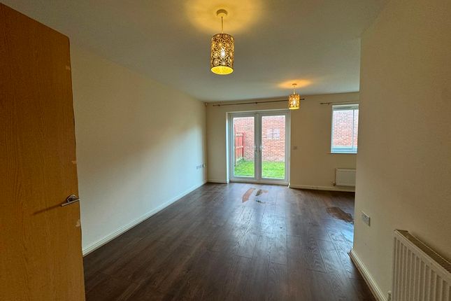 Sandringham Court, off Haxby Road, York photo 4